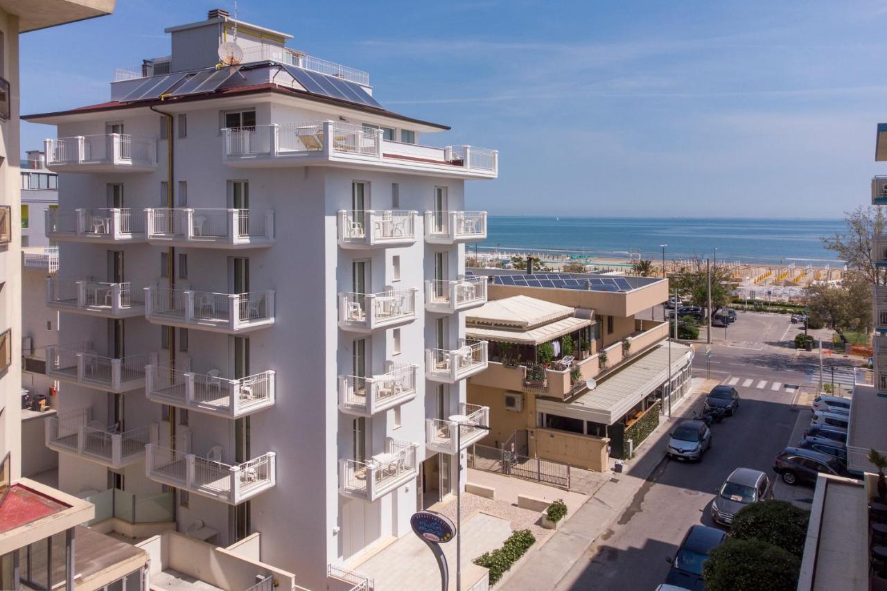 Rubino Apartments A 100Metri Dal Mare Riccione Buitenkant foto